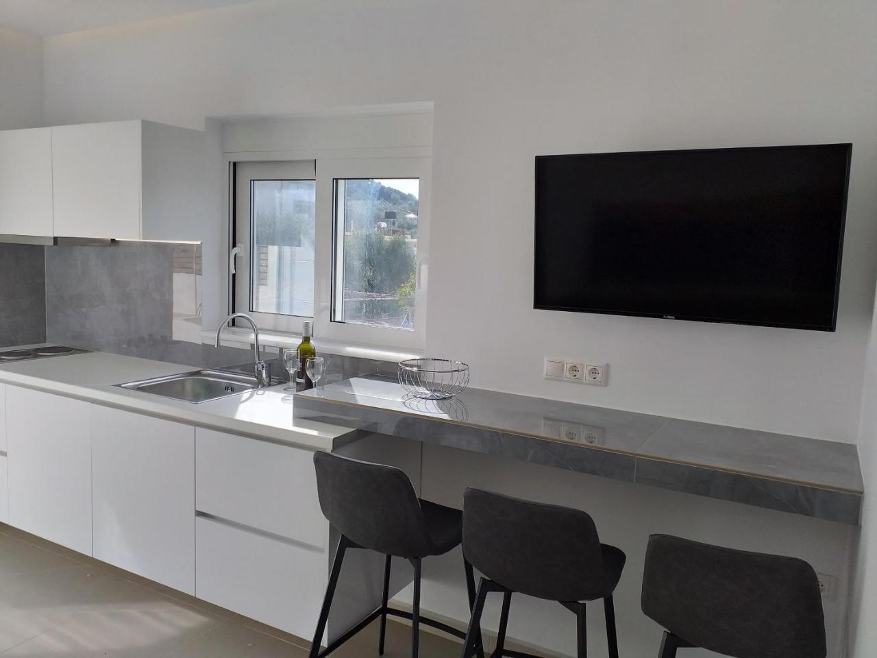 Aestas Apartments Agia Marina  Ngoại thất bức ảnh